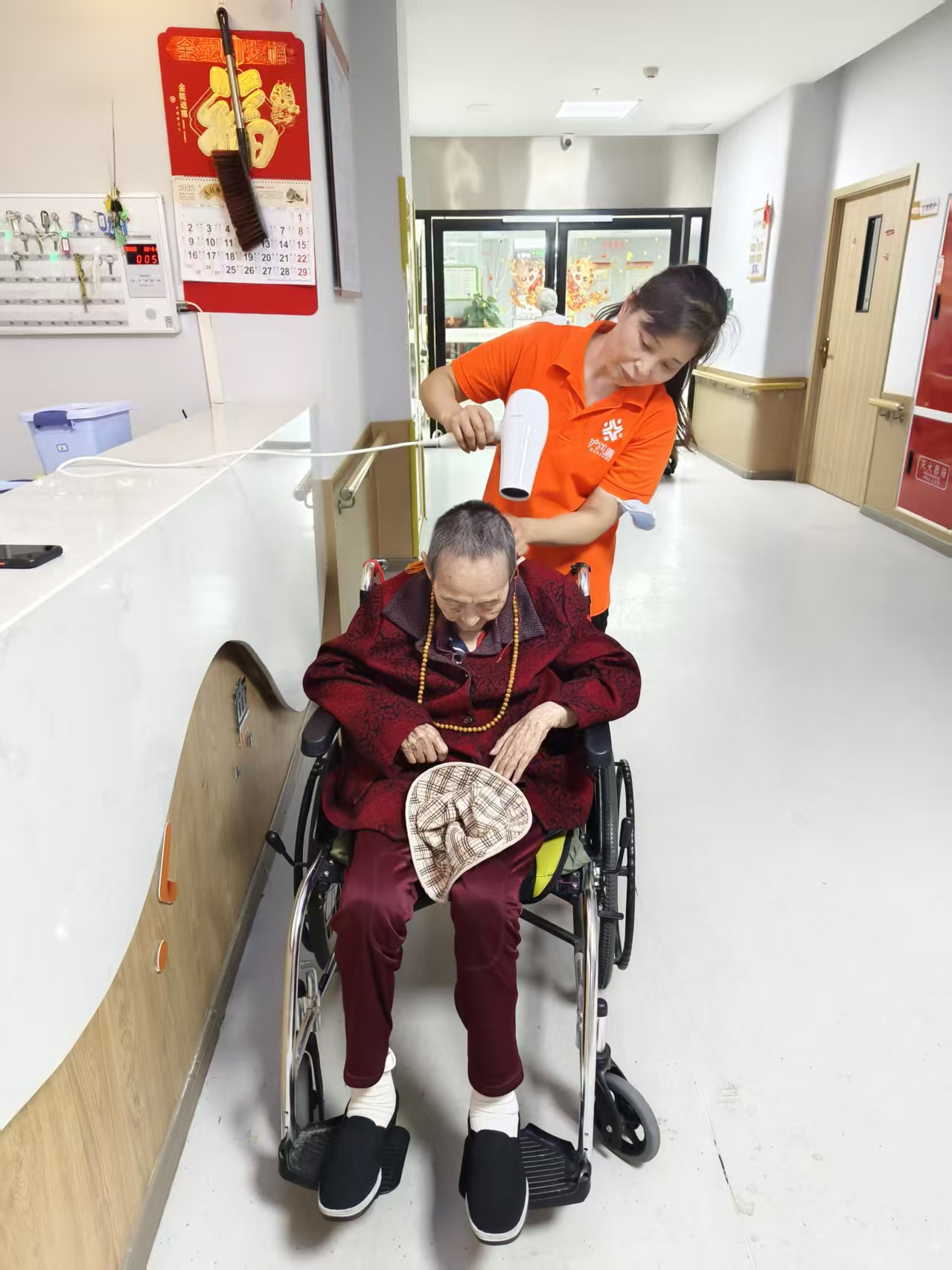 甘孜藏族自治州老人服务